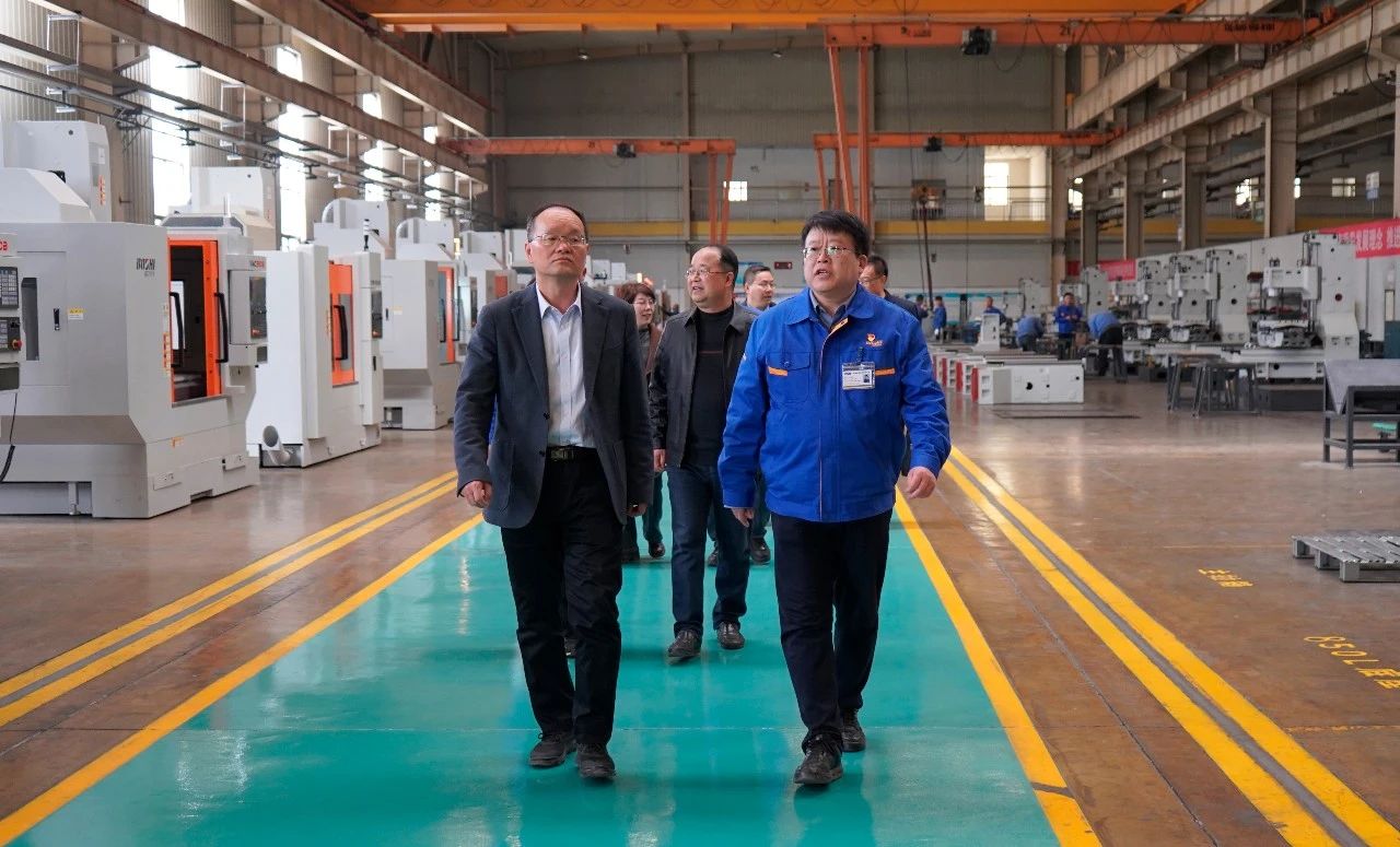 141744611812316573.jpg a89ccdaaf59524ff616745df5beb5bcb.jpeg